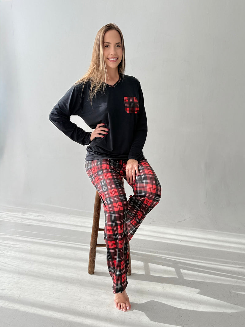 Pijama Longo Feminino - Xadrez Preto com Vermelho